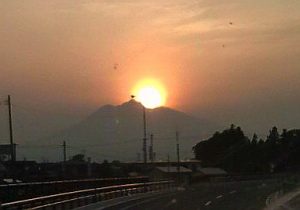 Setting sun over Mr. Iwaki near Hirosaki. Mt. Iwaki is an inactive volcano.