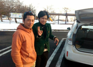 Father Tsukasa and son Naoto who took me to Miyagi Prerecture from Akita Prefecture.